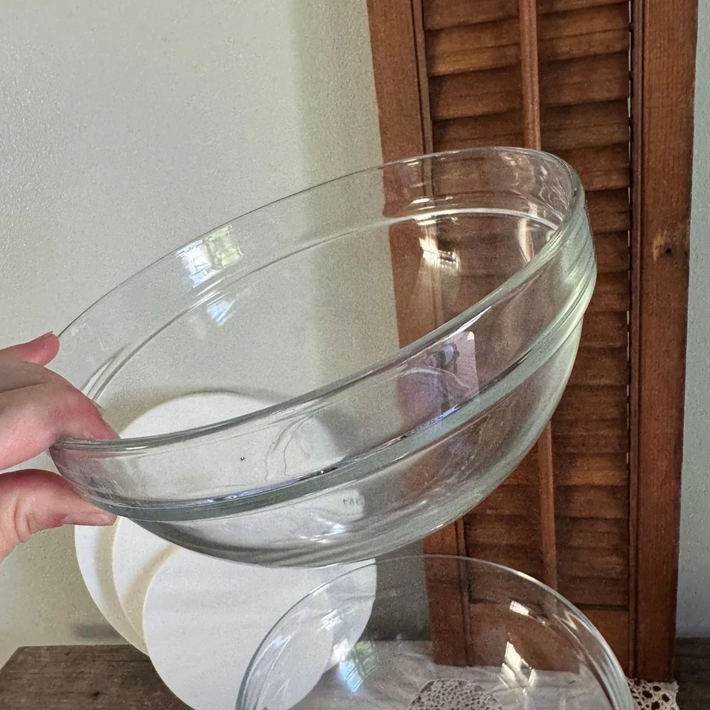 Set of 3 Glass Nesting Mixing Bowls with White Lids Clear Round Food Storage Set